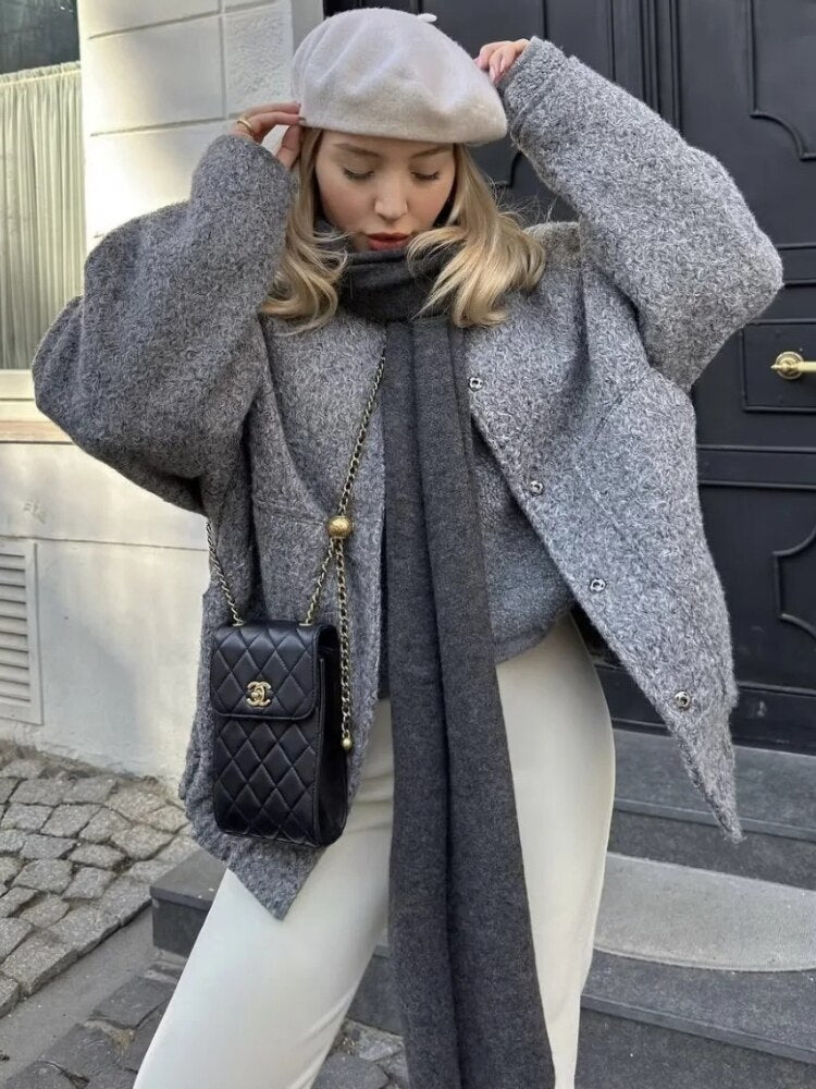 GR - Oversized wool coat with round neck and buttons