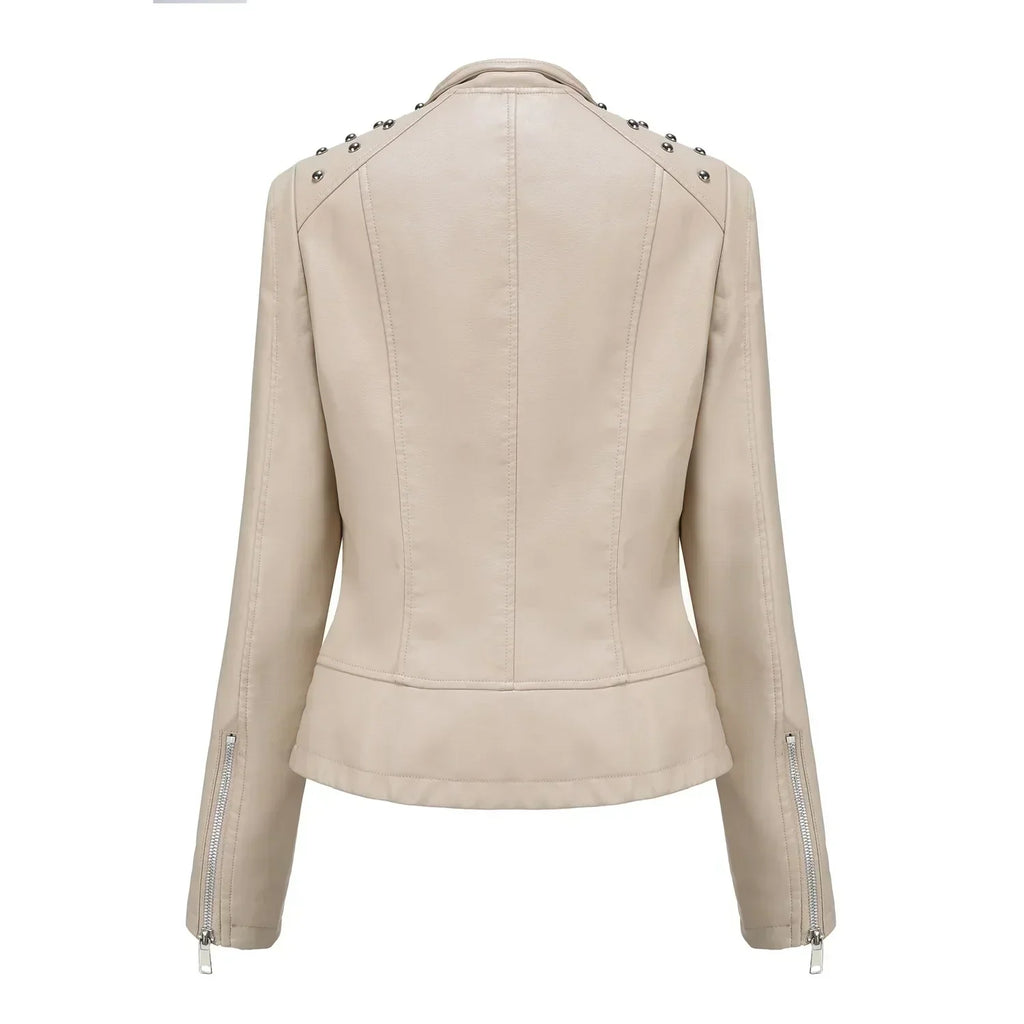 GR | Elegant leather jacket for women.