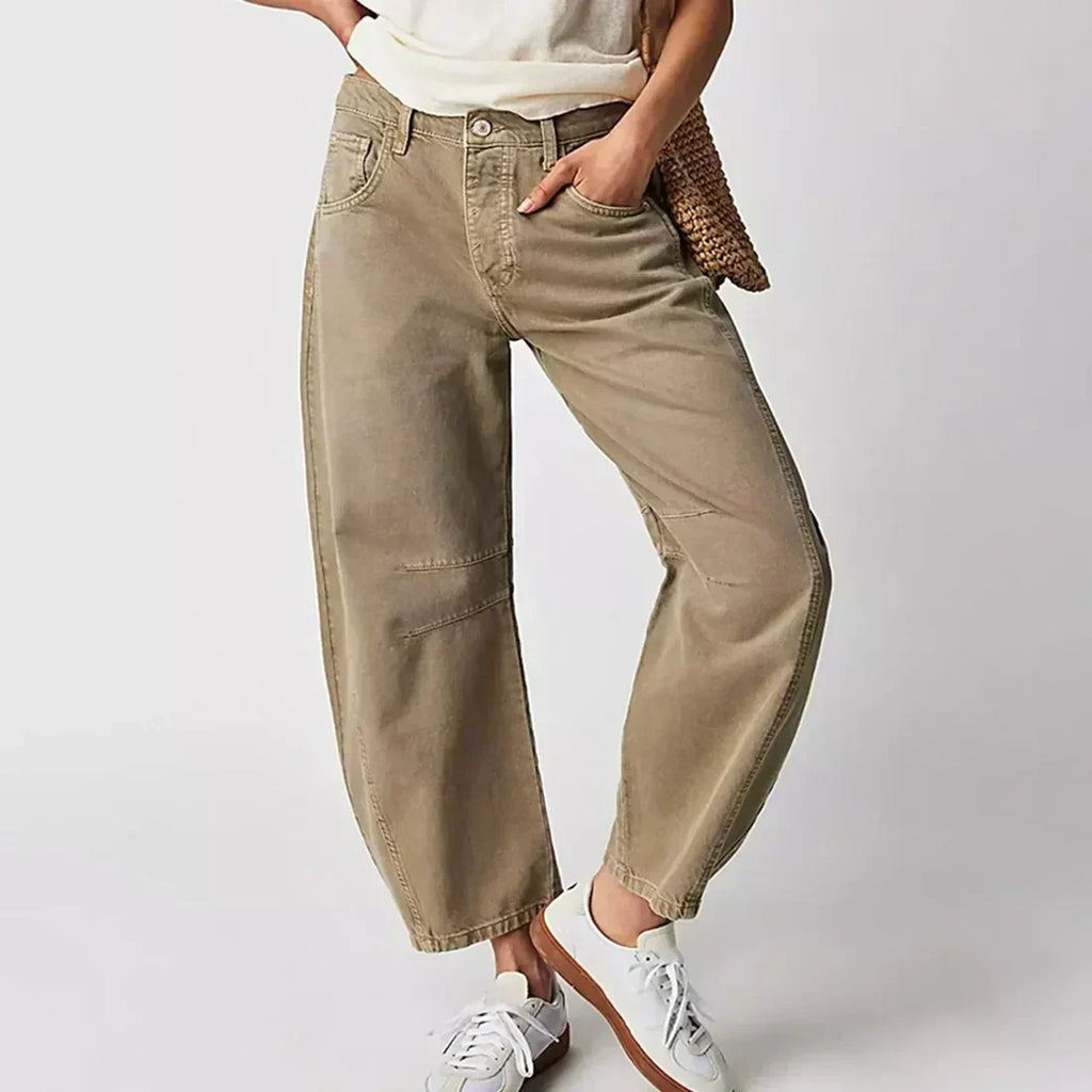 GR | Mid-rise jeans with tapered legs for women