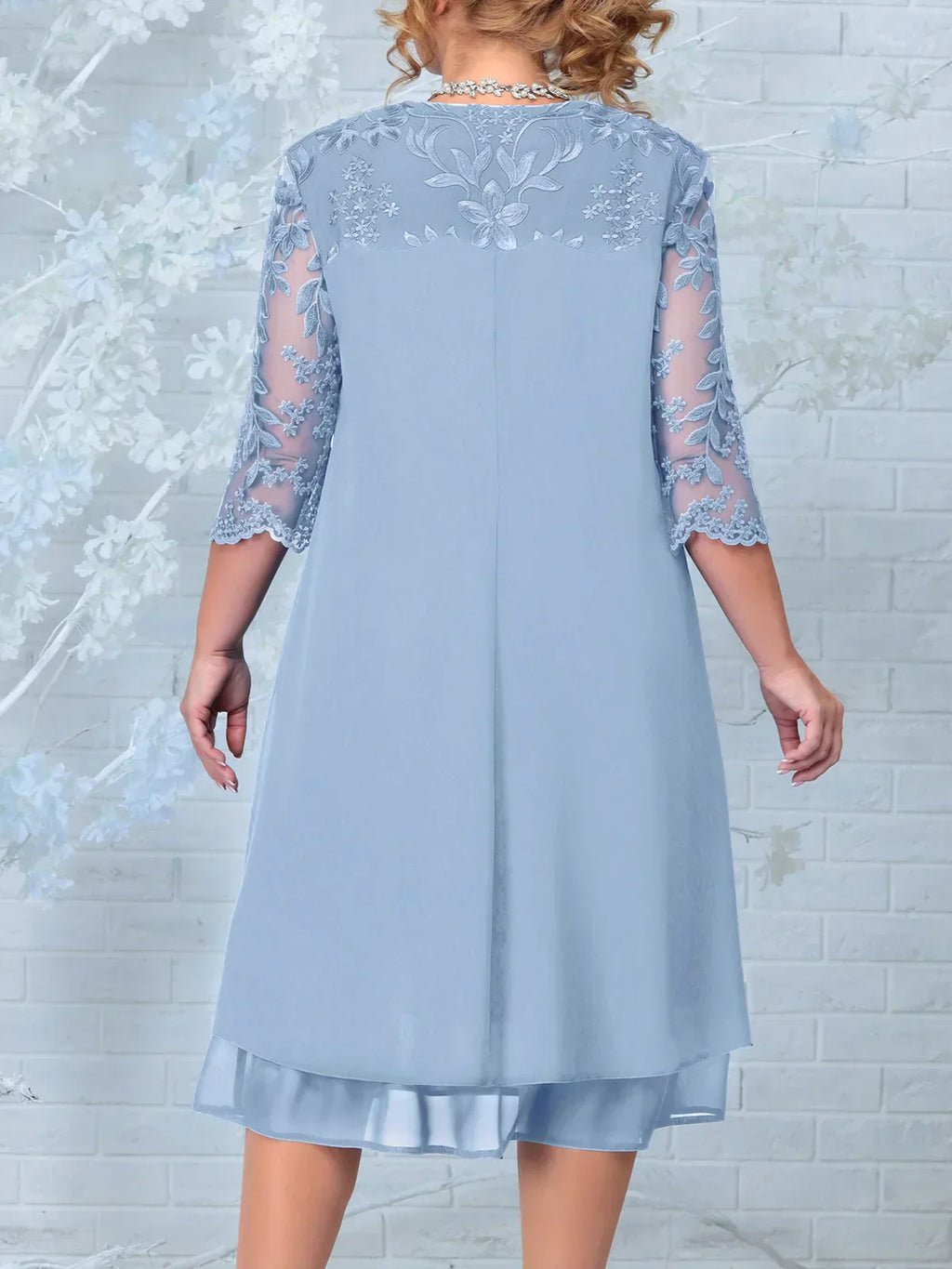 GR | Plus Size Banquet Dress with Embroidered Sleeves