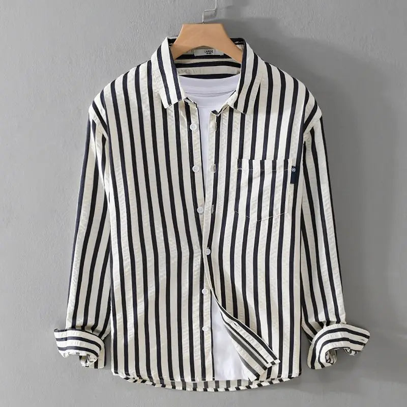 GR | Stylisches Gestreiftes Button-Down Hemd