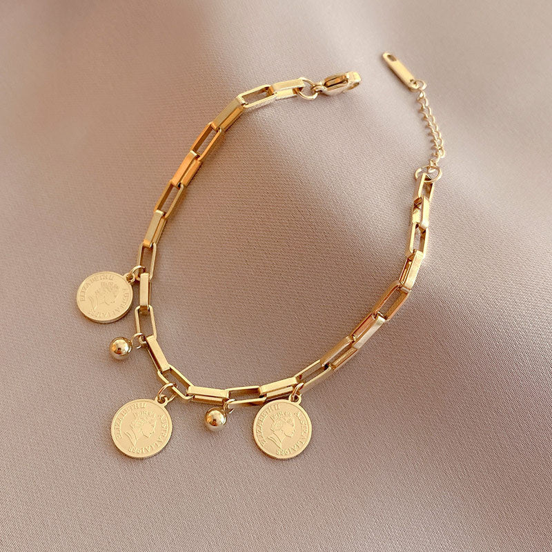 GR Sparkling Freedom Bracelet | Women's Stainless Steel Round Signature Portrait Pendant