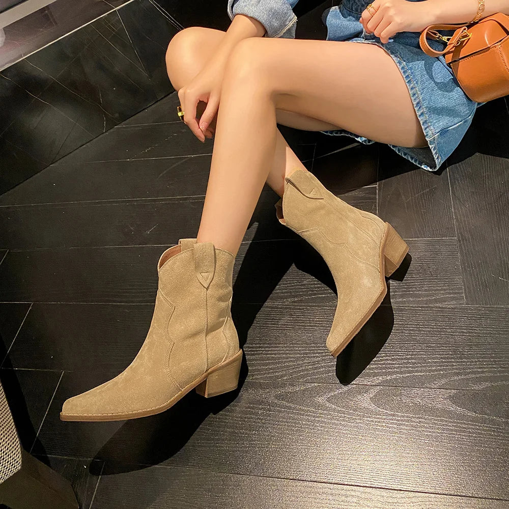 GR | Cowhide Leather Women's Suede Women's Boots with Heel