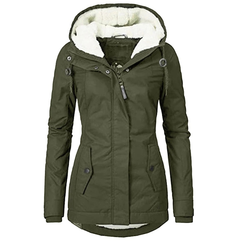GR Hot Autumn Jacket: Wind and water resistant weather protection for women