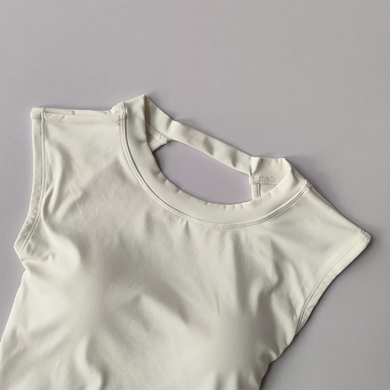 GR | Sophisticated women's statement top