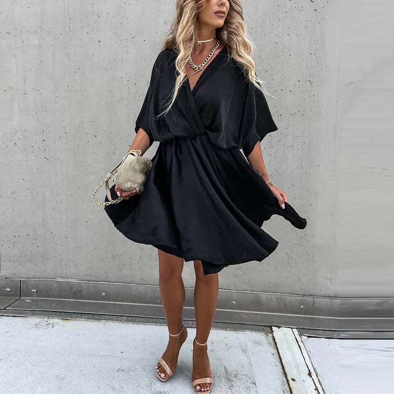 GR | Graceful dress with delicate pleats