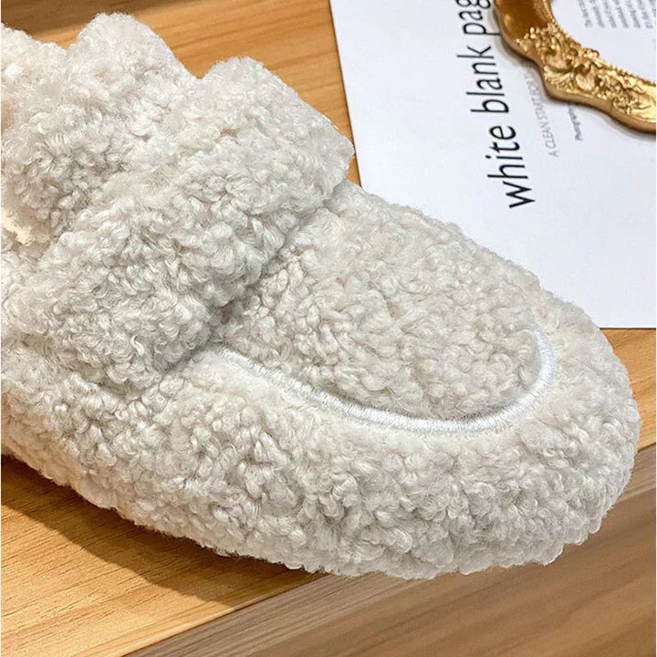 GR | Plush shoes