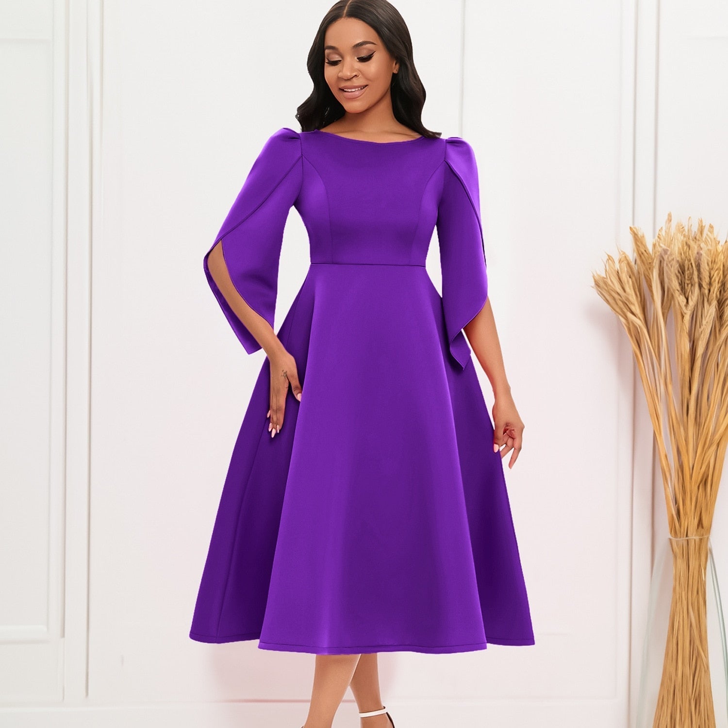 GR - Luxurious ball gowns with bell sleeves