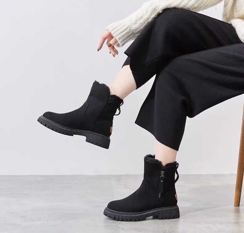 GR | Modern ankle boots with soft fleece lining