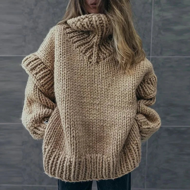 GR | Oversized sweatshirt with turtleneck