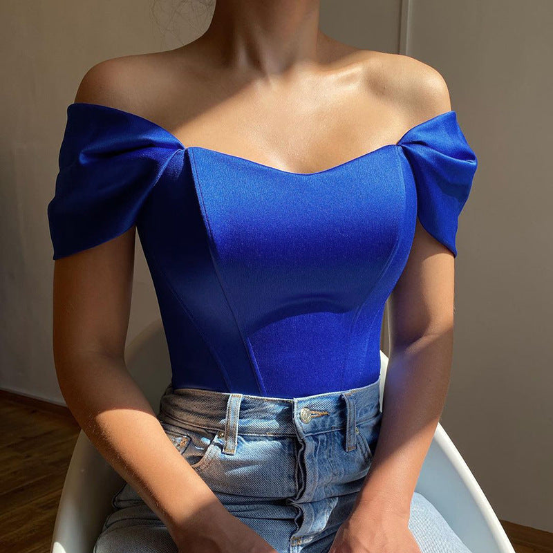 GR | Satin top with puffed sleeves