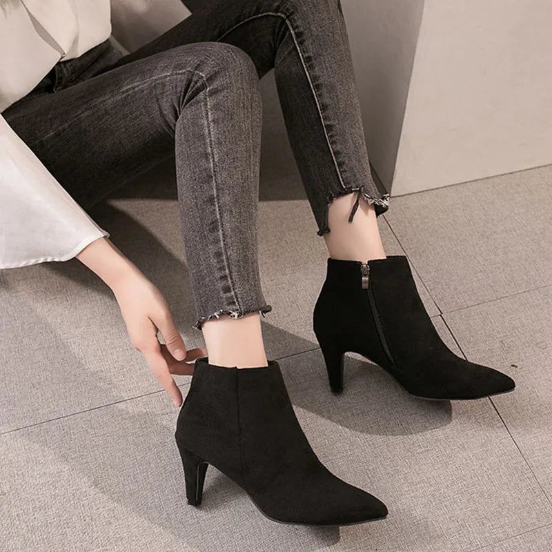 GR | Women's Ankle Boots – Stylish Heeled Ankle Boots