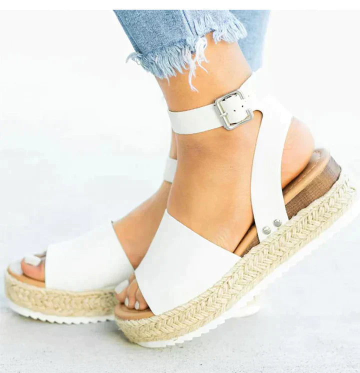 GR | Trendy Sandals for Women's Feet