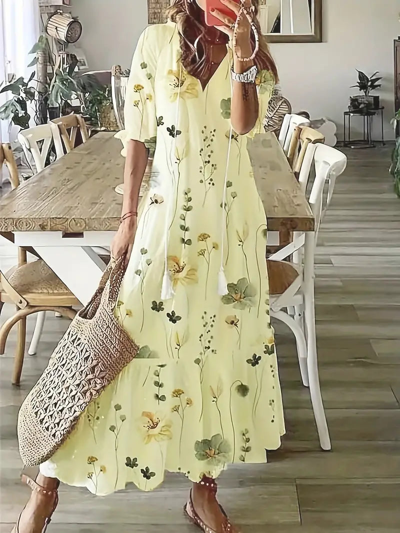 GR | Elegant summer dress with light design