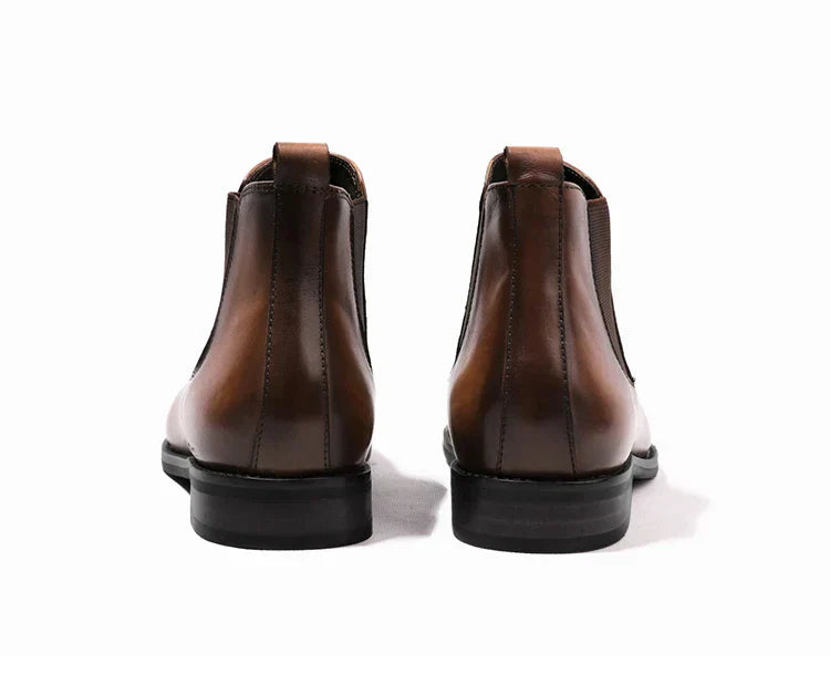 GR | Stylish leather boots