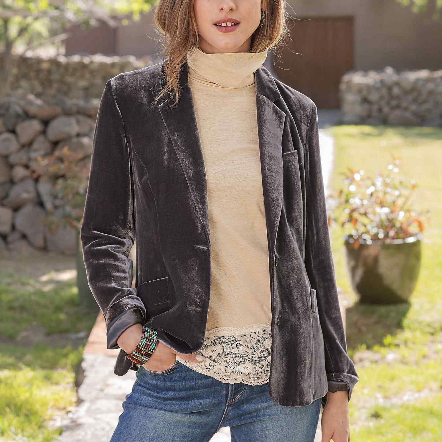 GR | Vintage fashion blazer jacket