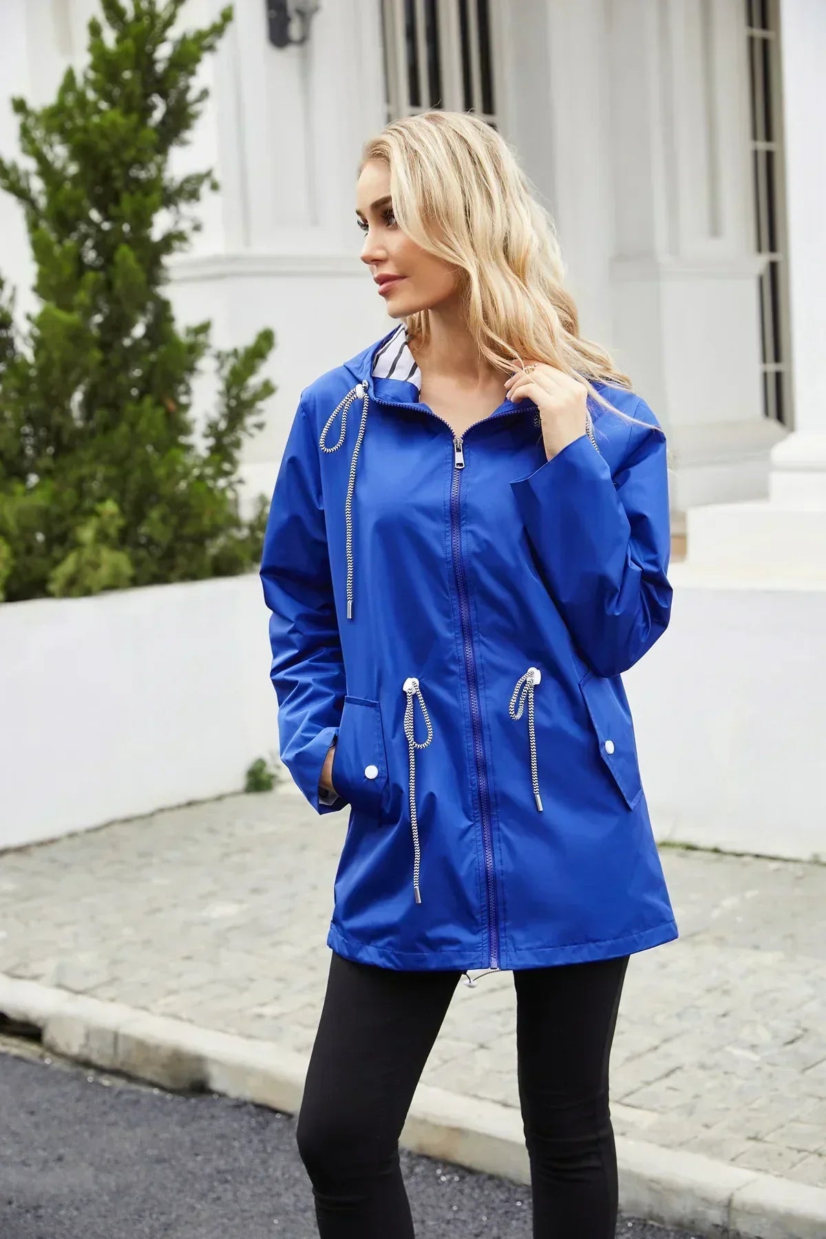 GR | Rain jacket with hood