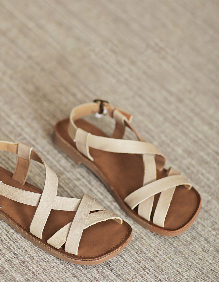 GR | Lightweight leather sandals