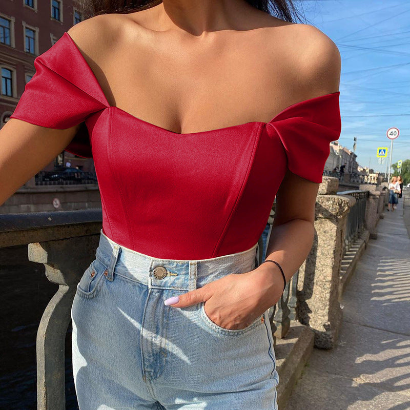 GR | Satin top with puffed sleeves