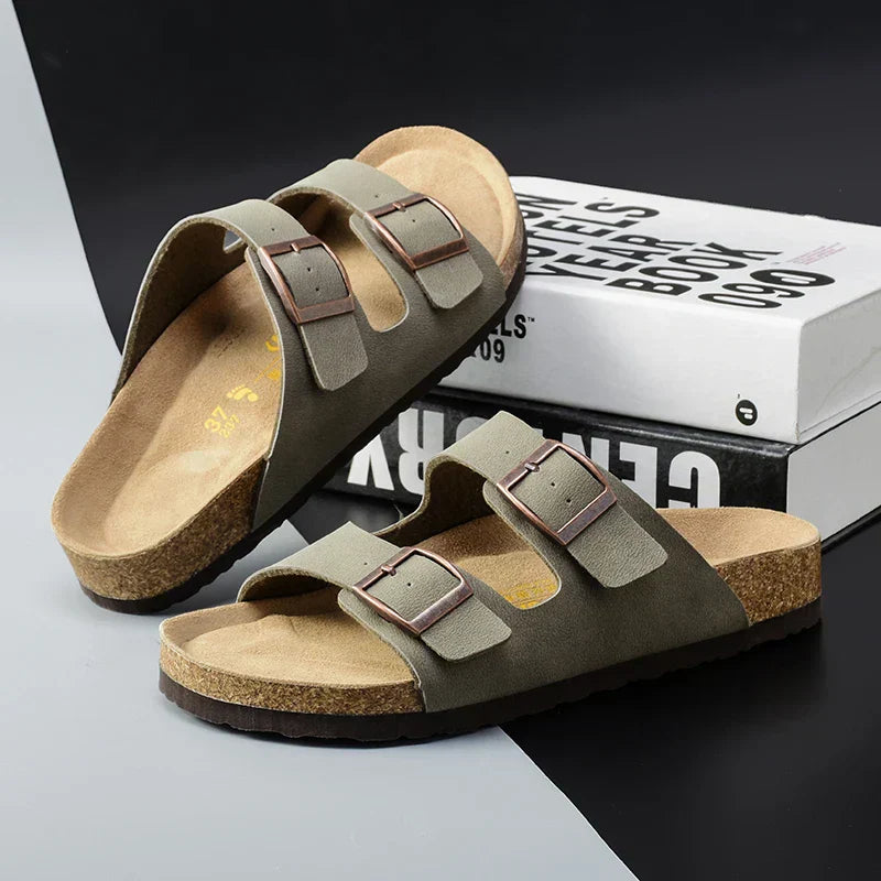 GR | Luxurious leather sandals