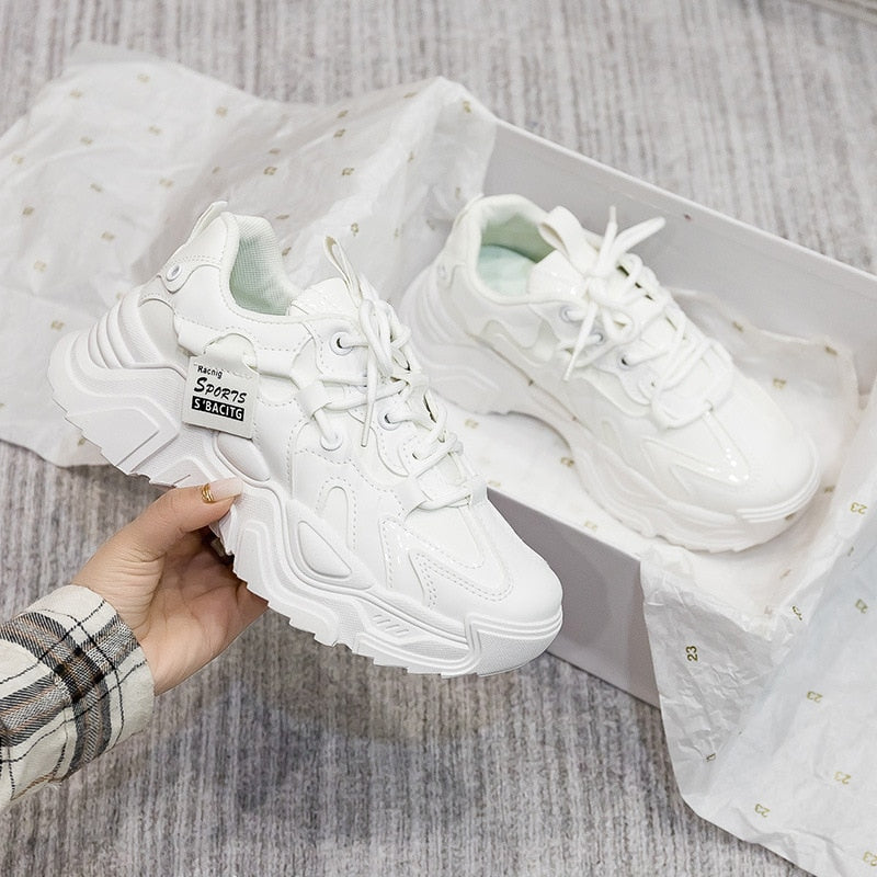 GR | Trendy Sneakers
