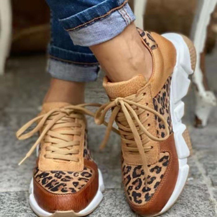 GR | Trendy sneakers