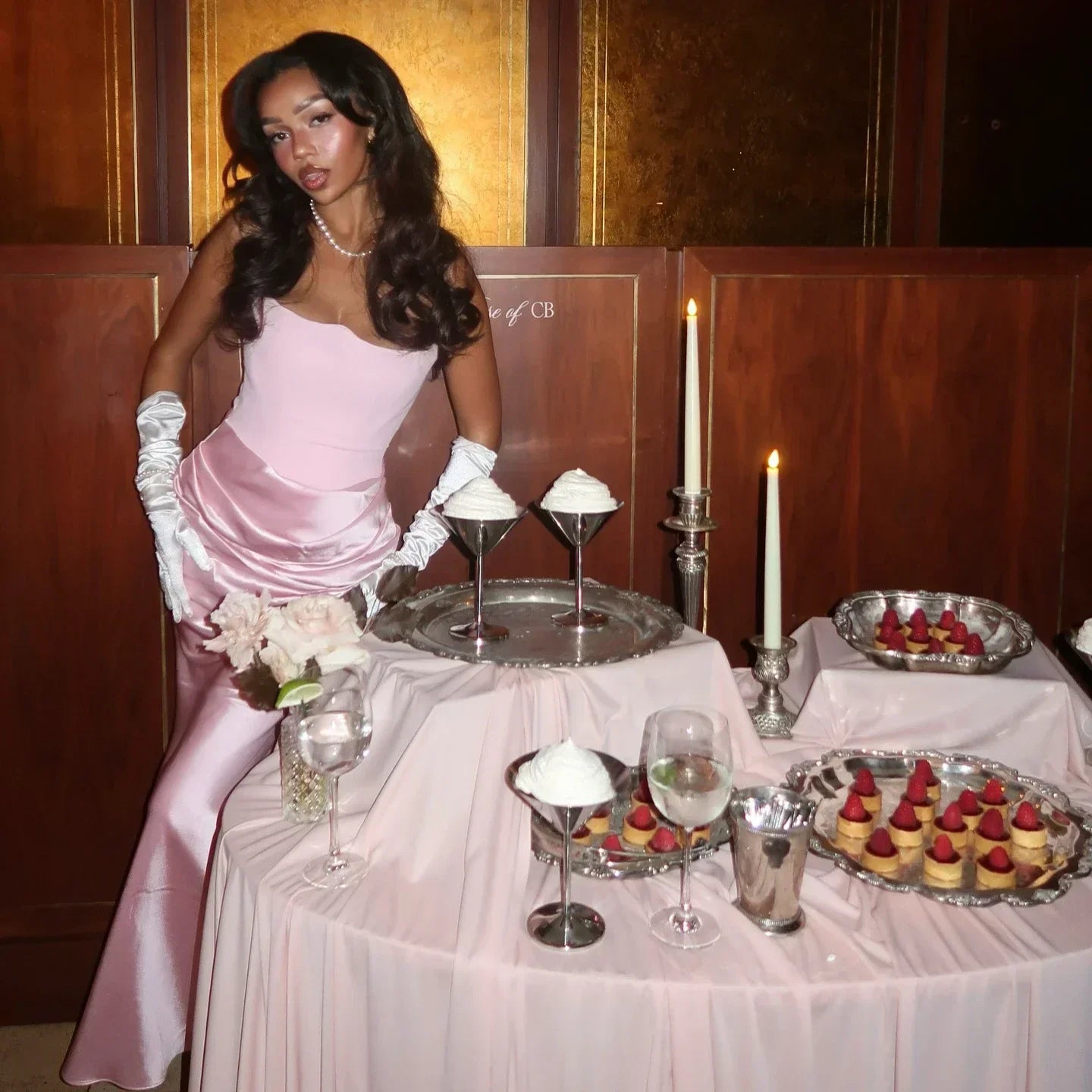 GR | Strapless Pink Satin Ballkleid
