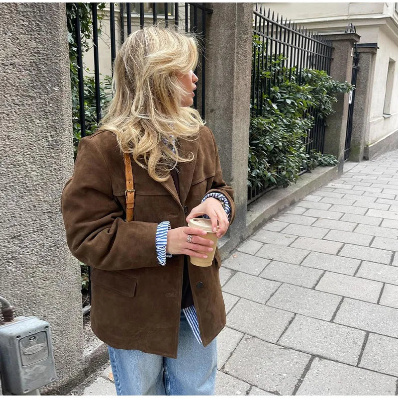 Elegant suede jacket