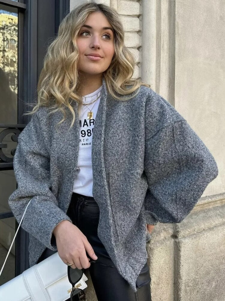 GR - Oversized wool coat with round neck and buttons