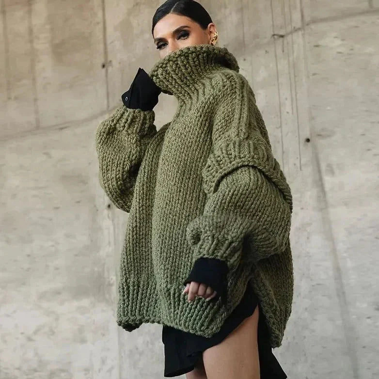 GR | Oversized sweatshirt with turtleneck