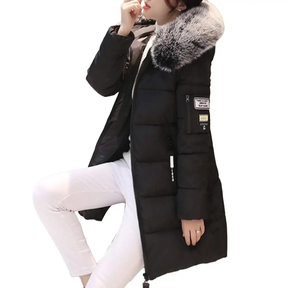GR | Winter jacket with striking collar and appliqués