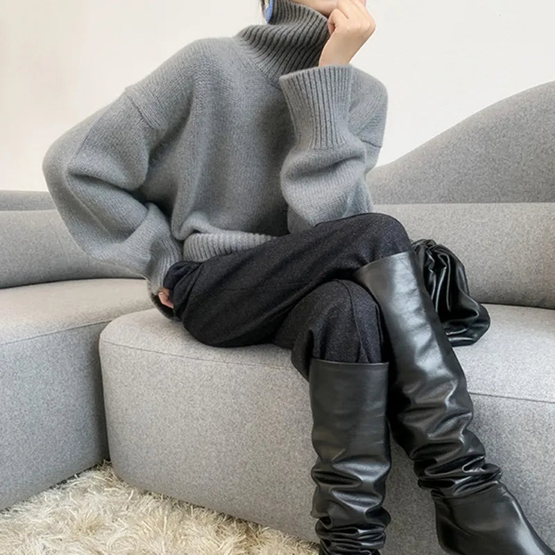 Warm cashmere sweater tops