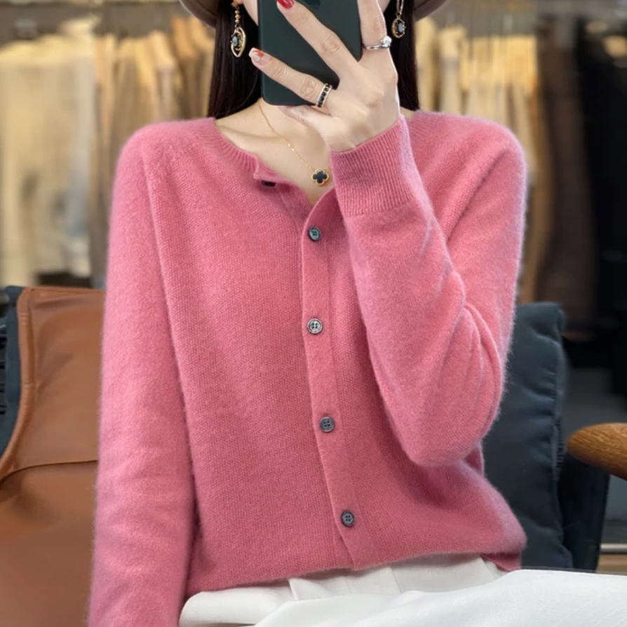 GR | Klassische Wollstrickjacke