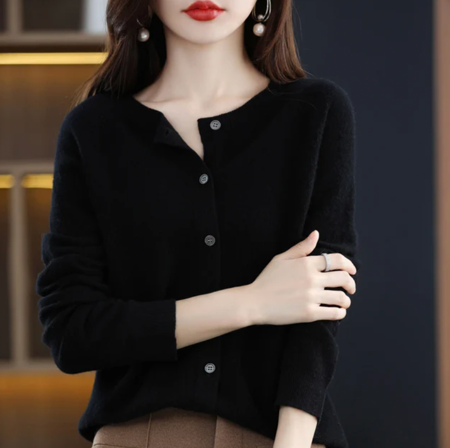 GR | Beatrice Women's Cardigan – Elegant Style for Every Occasion