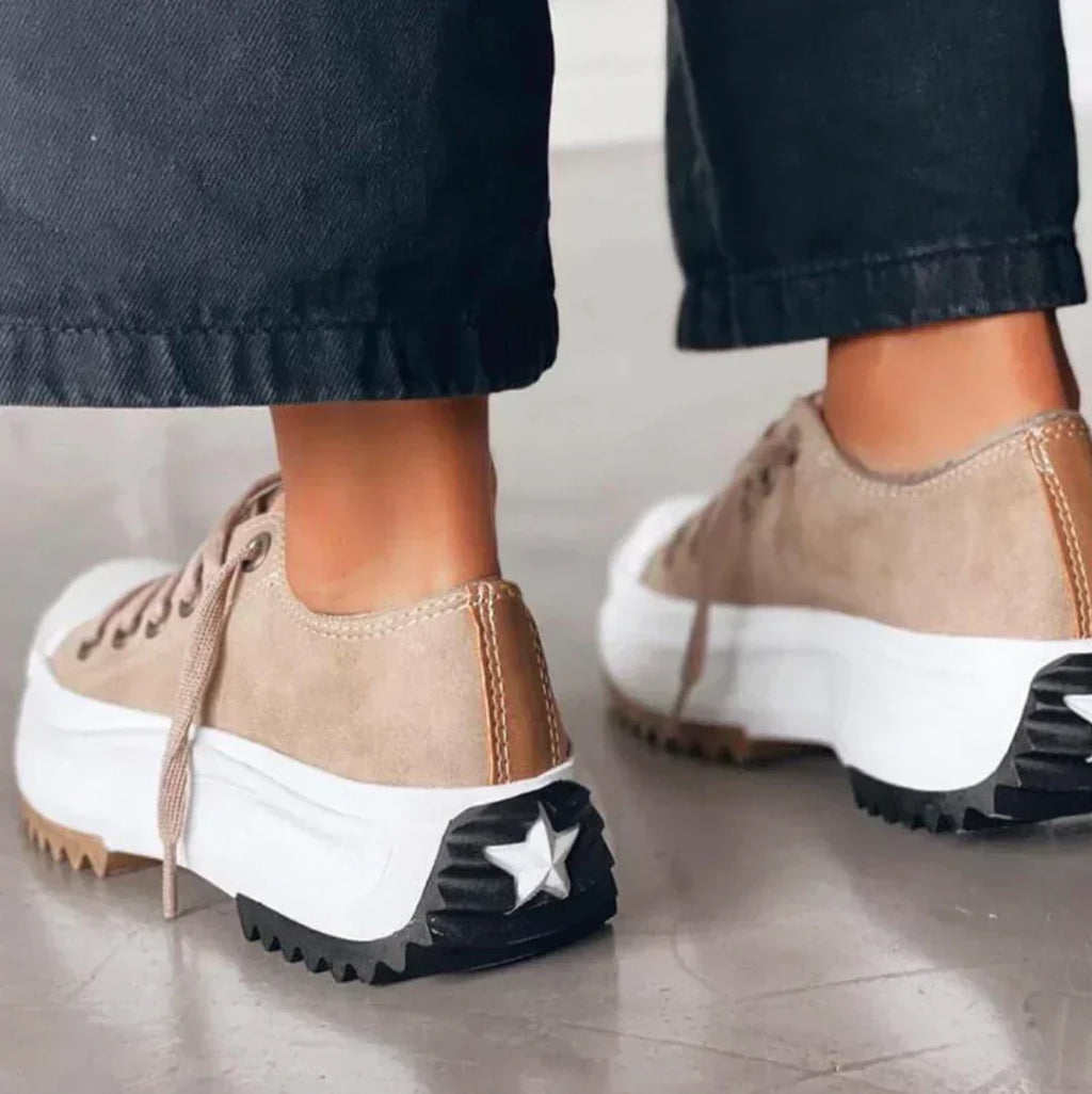 Comfortable platform sneakers for women