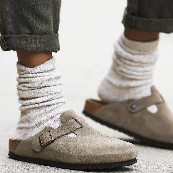 GR | Sophisticated vegan sandal