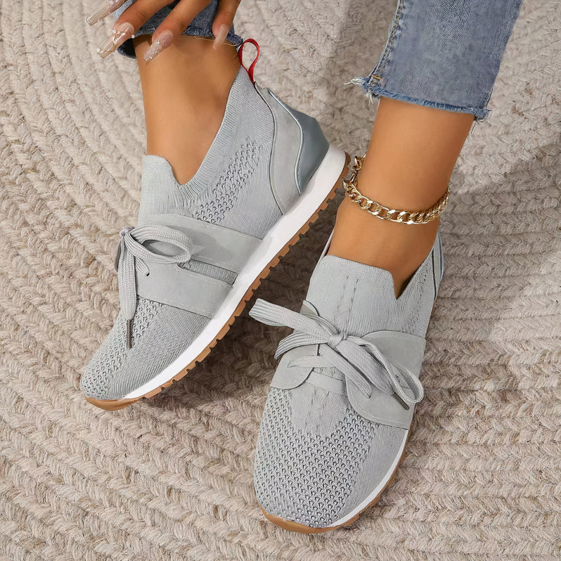 GR | Lightweight women's sneakers with breathable mesh for maximum comfort