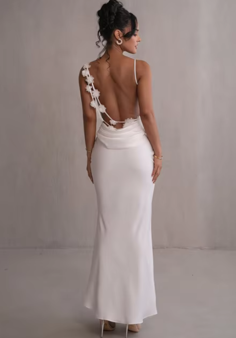 GR | Modisches Florales Kleid Mit Drapiertem Rückenausschnitt