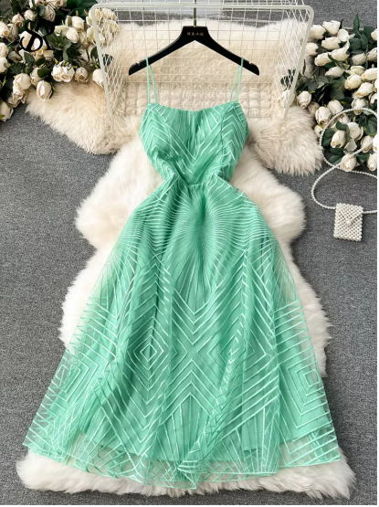 HeidiHauch hooded chic
