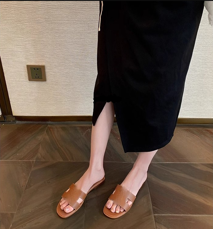 GR | Elegant luxury sandals with ergonomic support