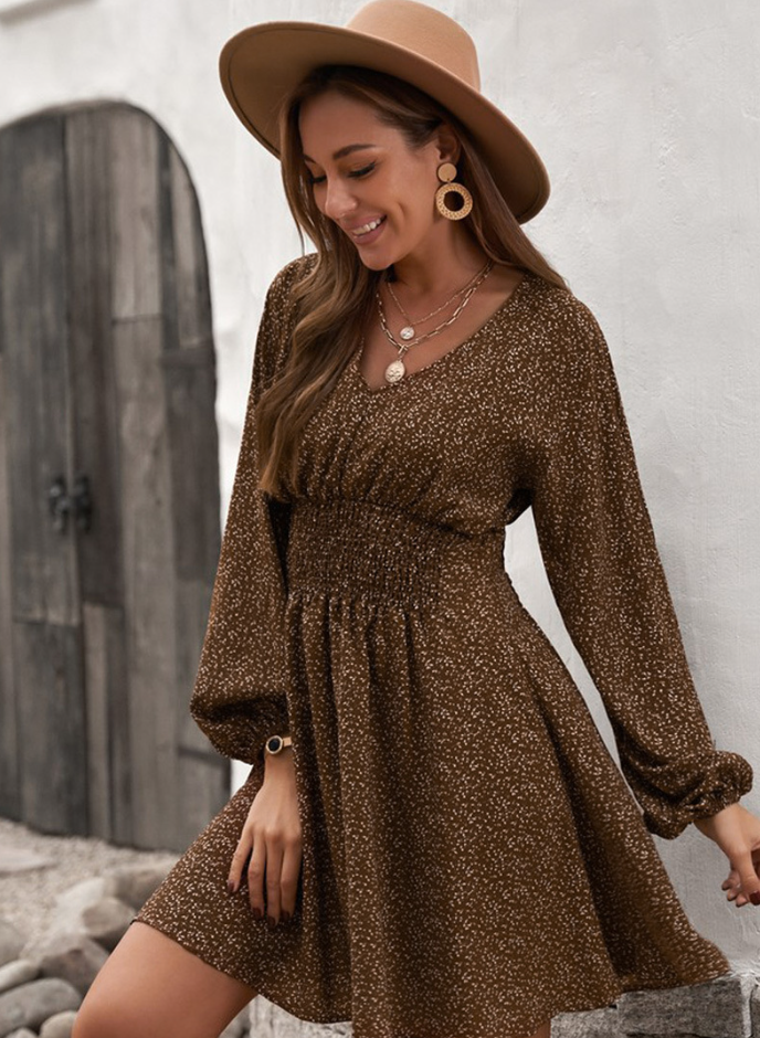 GR | Luxuriöses Schiftkleid mit Punktemuster