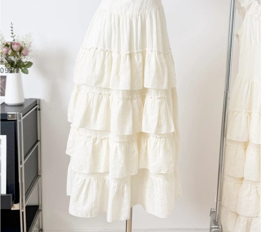 GR | Elegantes Ärmelloses Rüschentorte Kleid