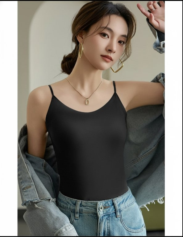 GR | V-neck Spaghetti Top
