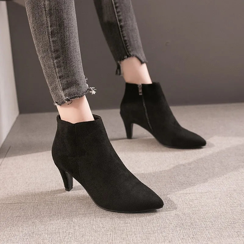 GR | Women's Ankle Boots – Stylish Heeled Ankle Boots
