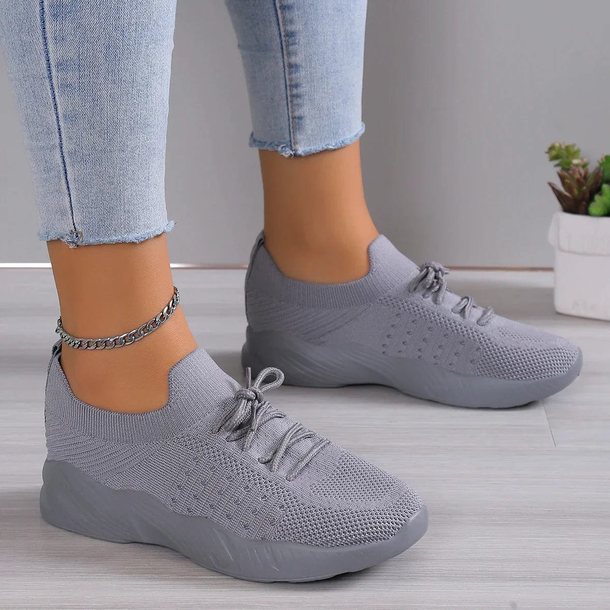 GR | Lightweight orthopedic sneakers