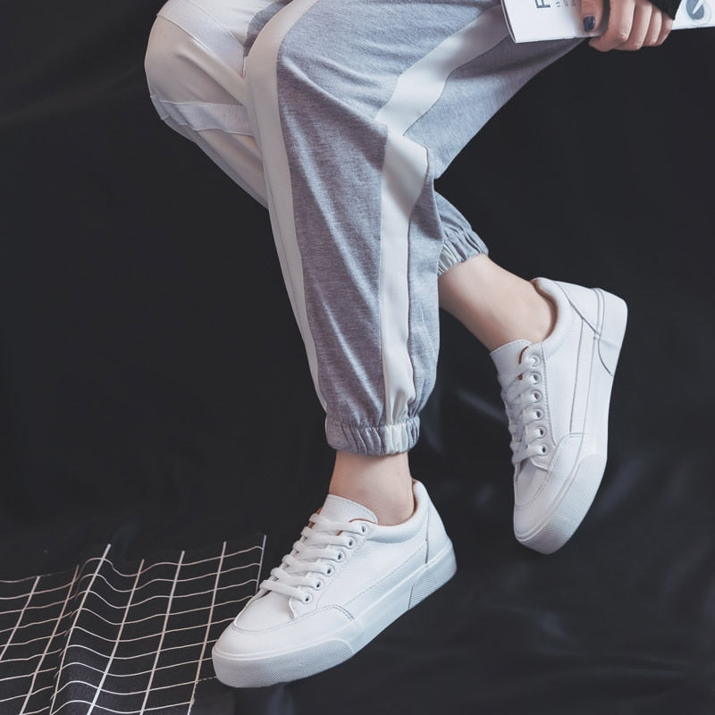 GR | Everyday sneakers for women