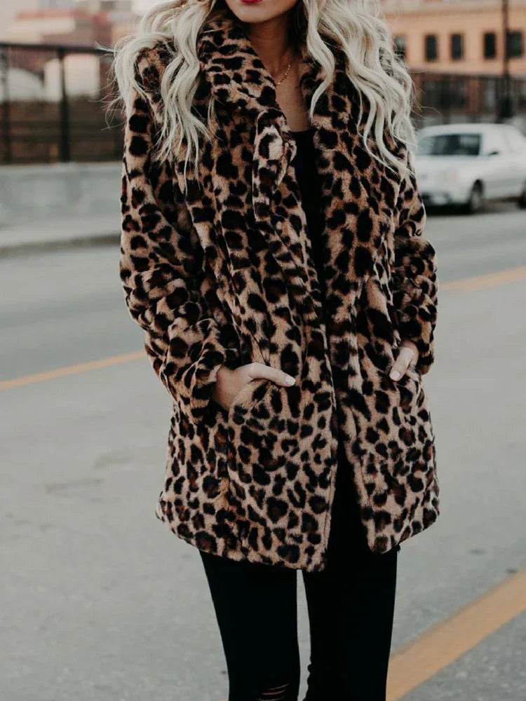 GR - Leopard print coat