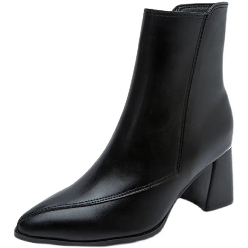 GR - Women's trendy chunky heeled boots with pointed toe and waterproof platform 