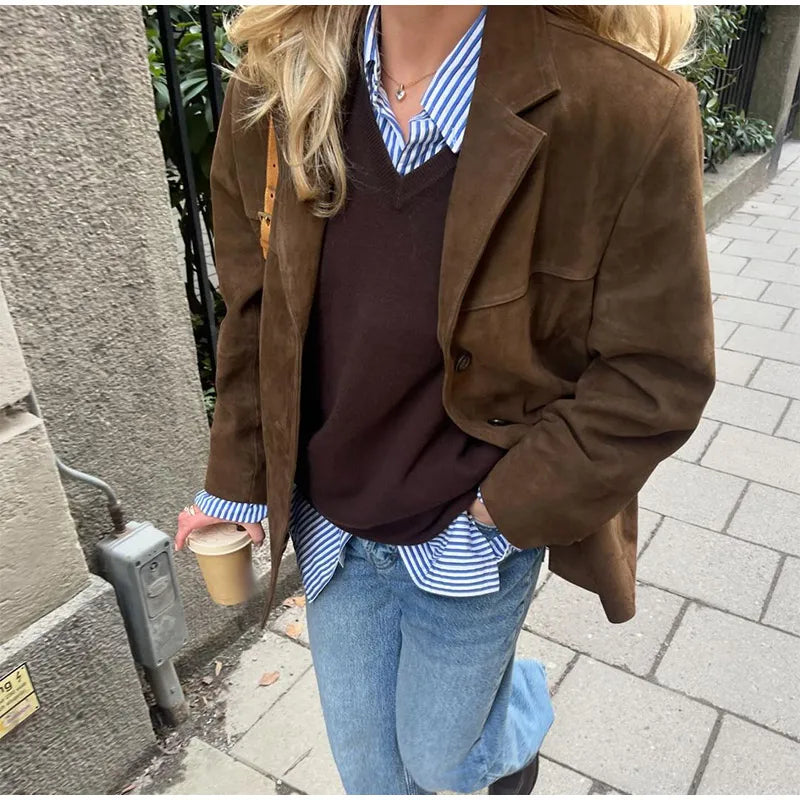 Elegant suede jacket