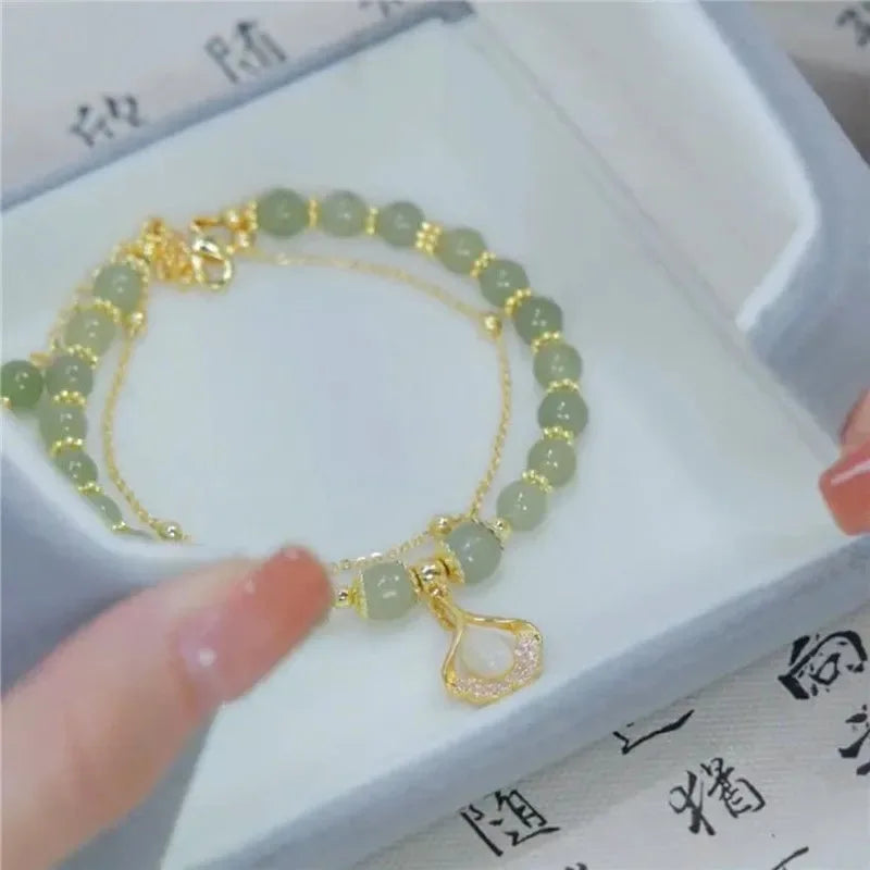 GR | Jade Bracelet with Leaf Pendant